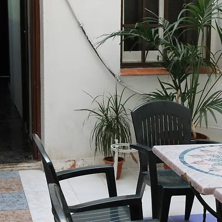 Hostel Station